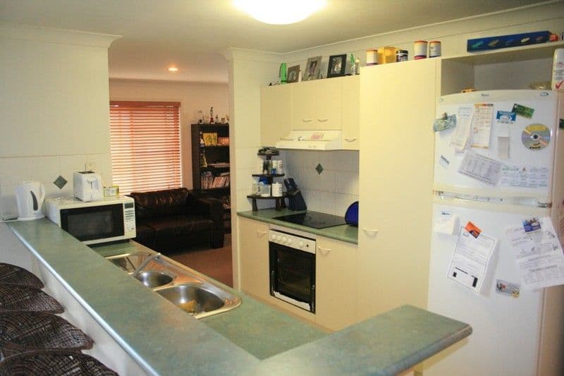 1 Jacqueline Place, Wynnum West QLD 4178, Wynnum West - Thumbnail 3
