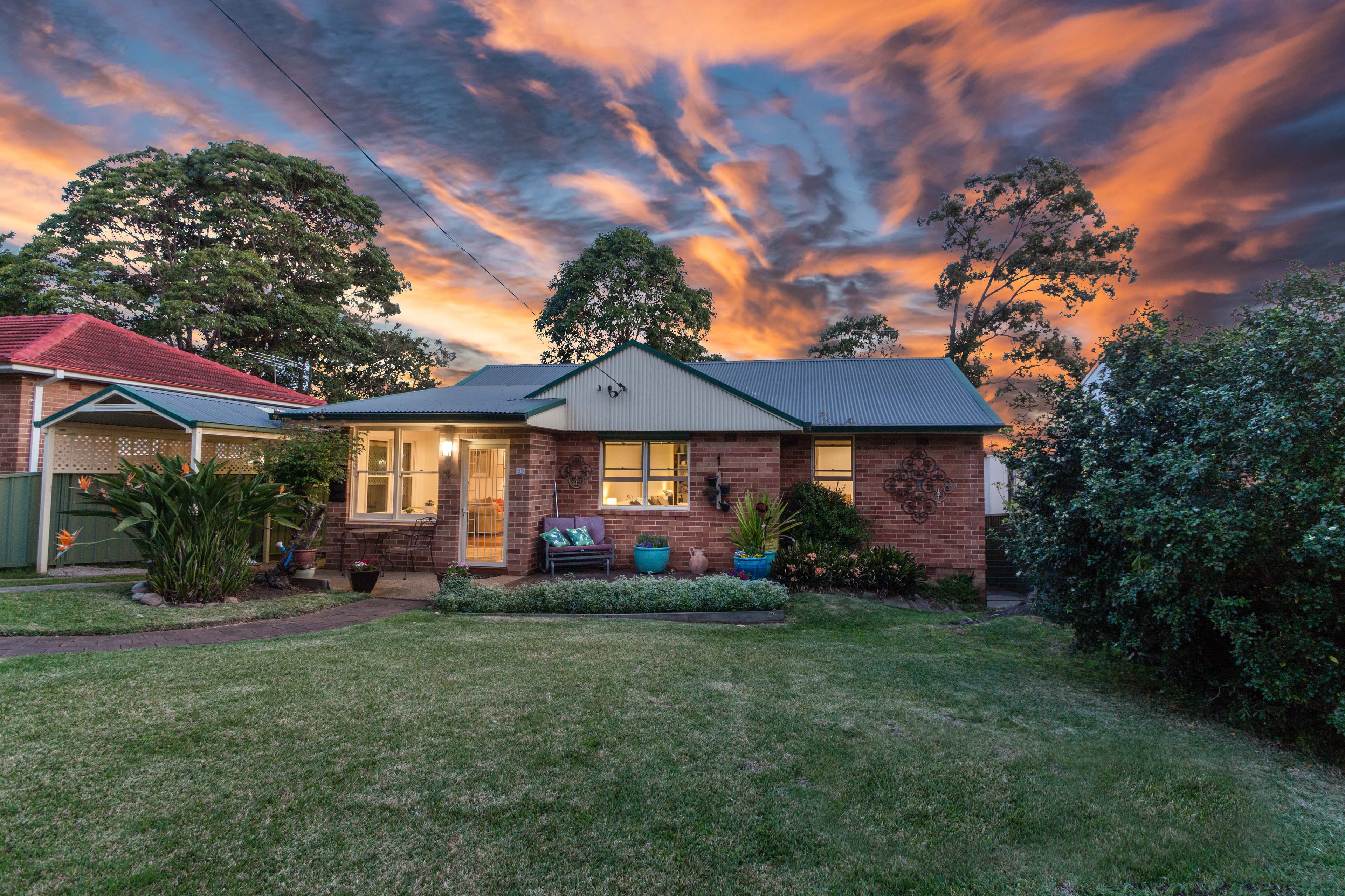 26 Felton Road, Carlingford - Image 1