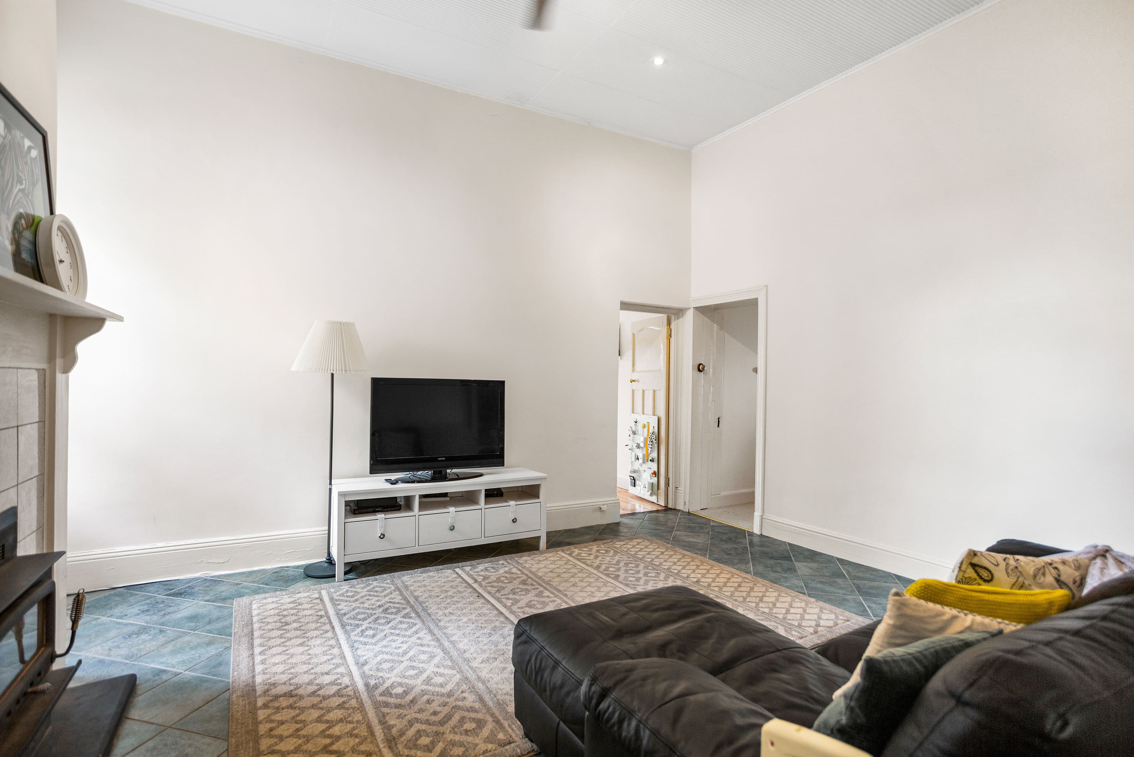 8 Beare Street, Clare SA 5453, Clare - Thumbnail 6