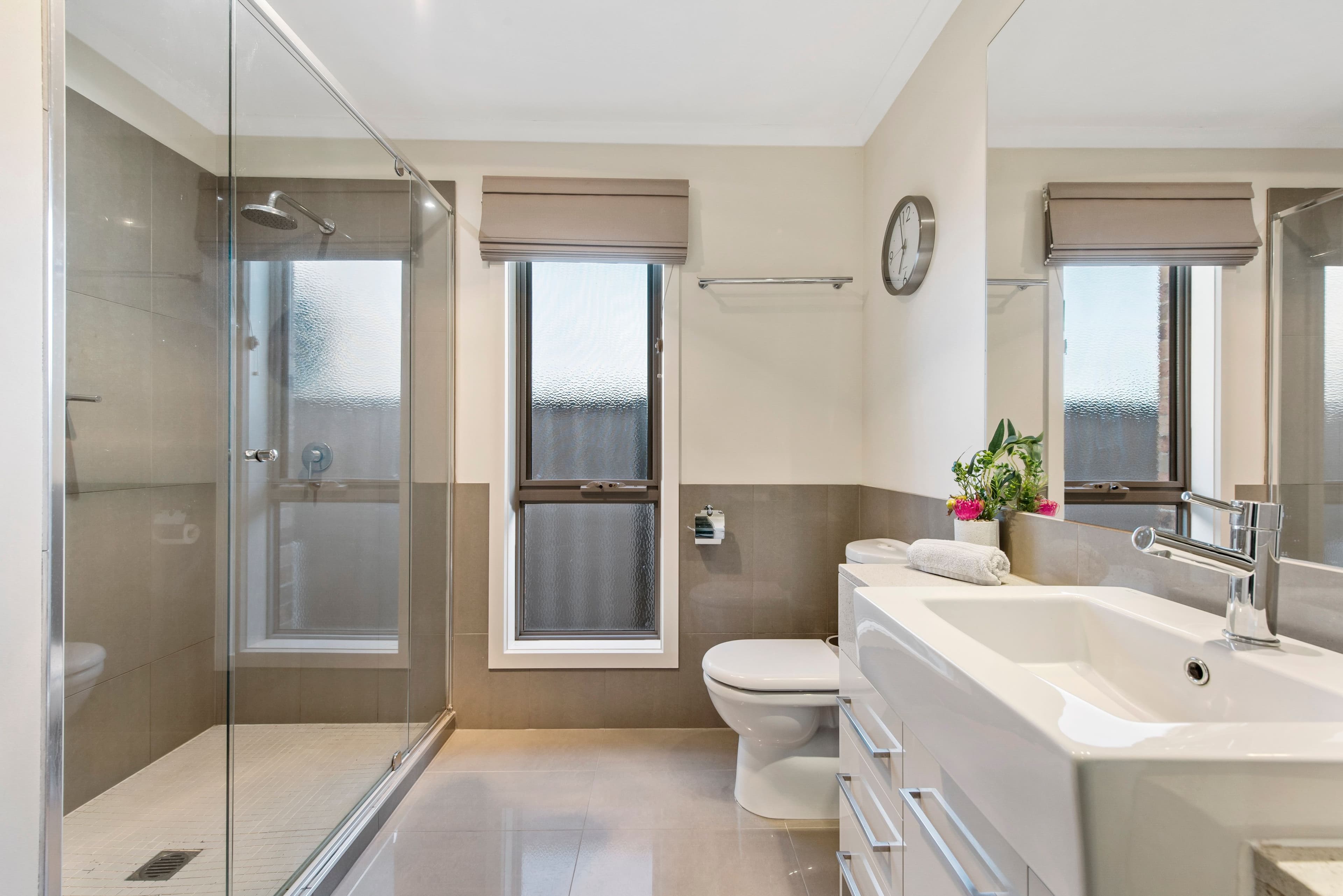 9 Wilkins Crescent, Burnside Heights VIC 3023, Burnside Heights - Thumbnail 4