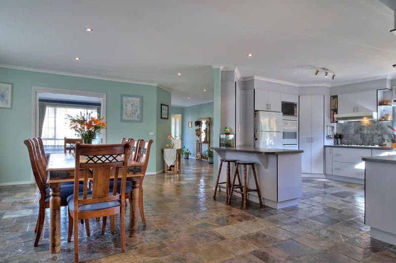17 Chesterfield Road, SOMERVILLE VIC 3912, Somerville - Thumbnail 5