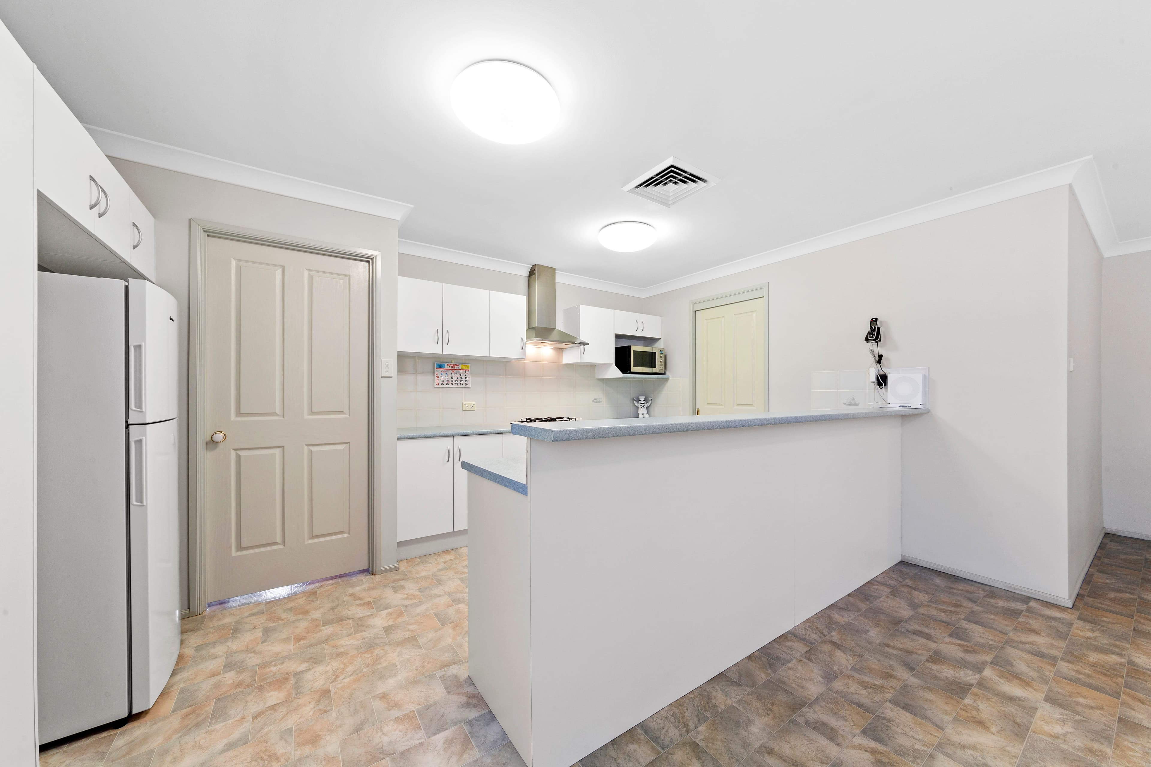 100 Colorado Drive, Blue Haven - Thumbnail 5