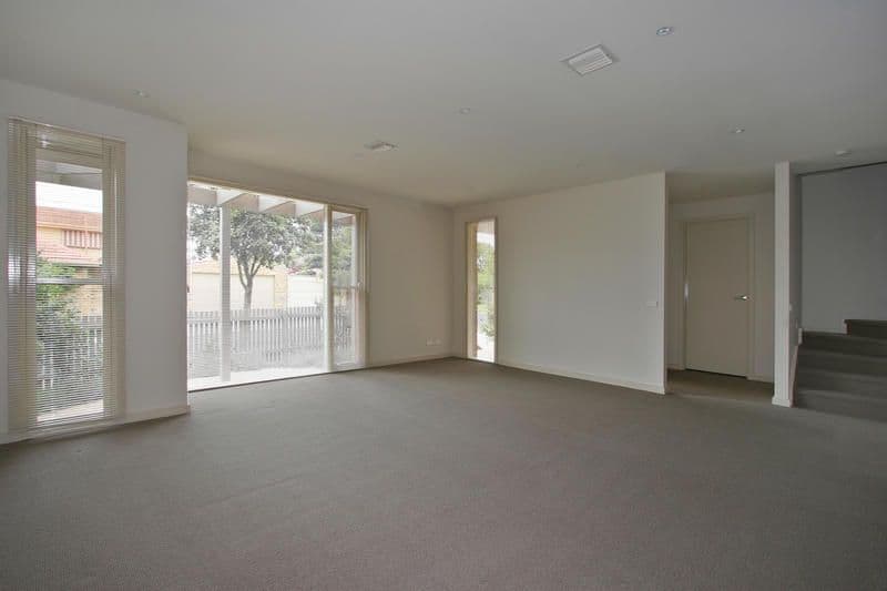 21 Walker Grove, CHELTENHAM VIC 3192, Cheltenham - Thumbnail 3