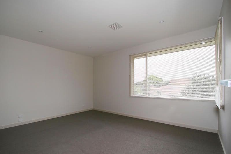 21 Walker Grove, CHELTENHAM VIC 3192, Cheltenham - Thumbnail 8