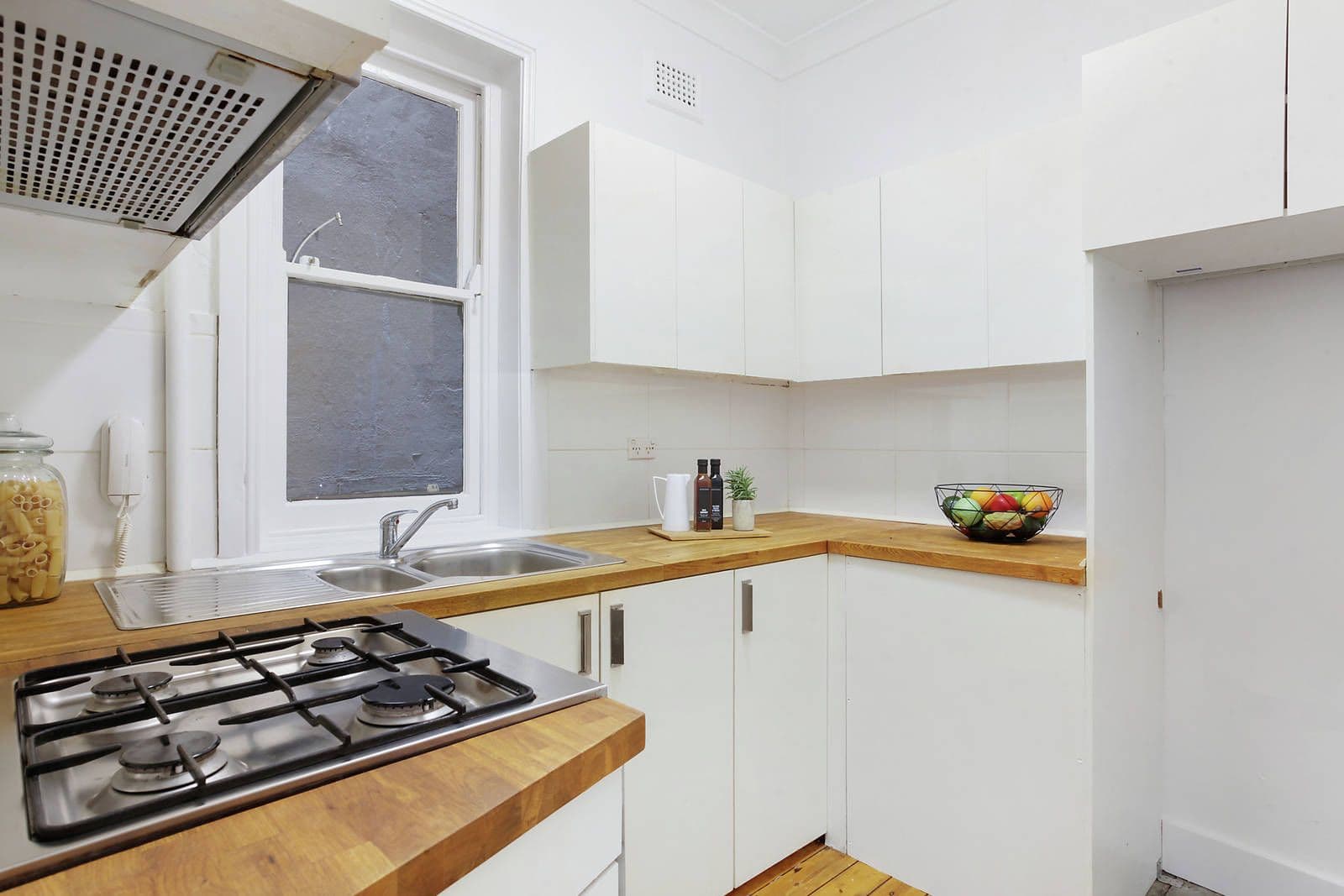 6 Hughes Street, Potts Point NSW 2011, Potts Point - Thumbnail 3