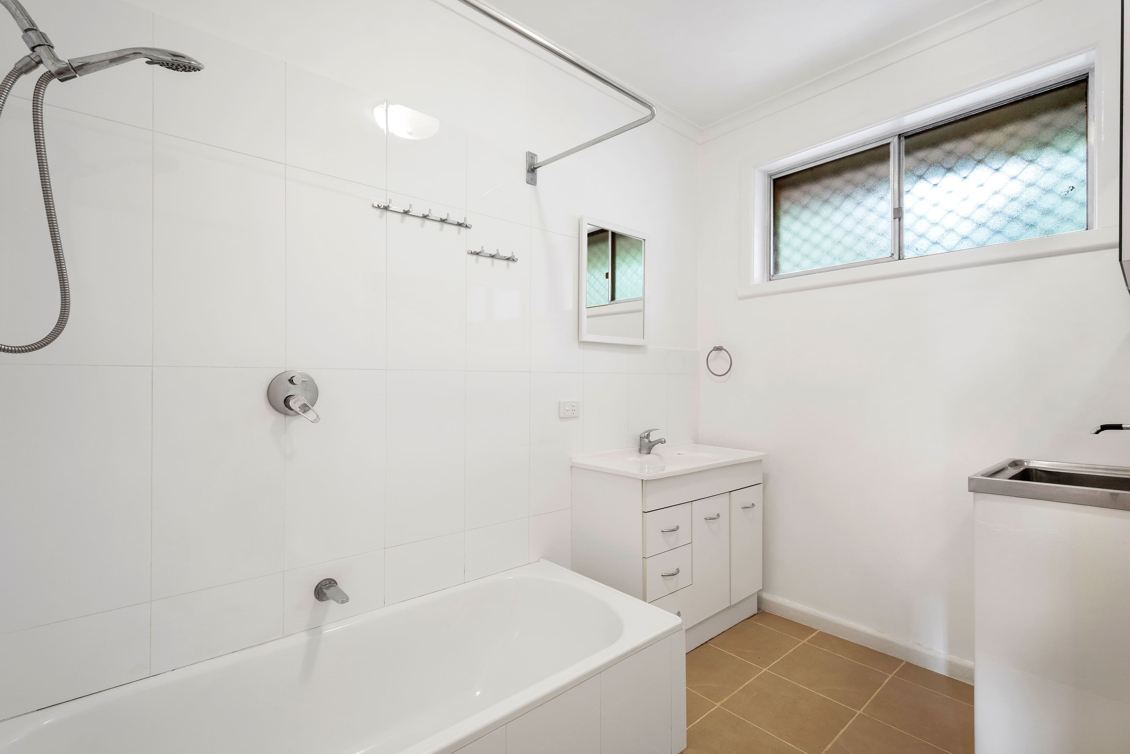 1142 Heatherton Road, Noble Park VIC 3174, Noble Park - Thumbnail 8