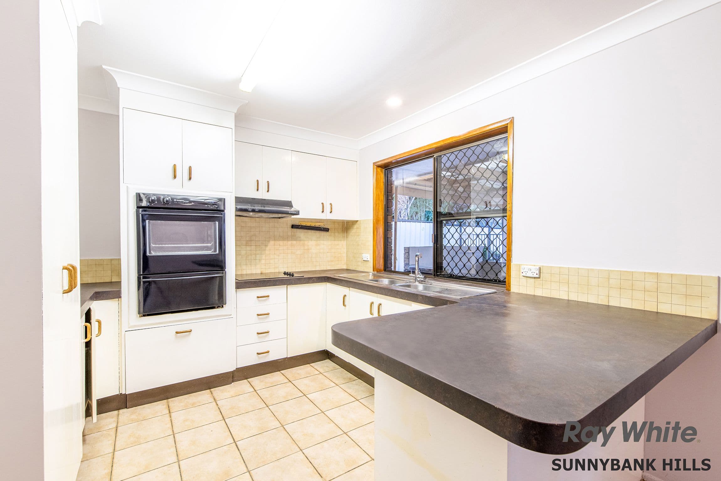 46 Mayfair Drive, Browns Plains QLD 4118, Browns Plains - Thumbnail 5