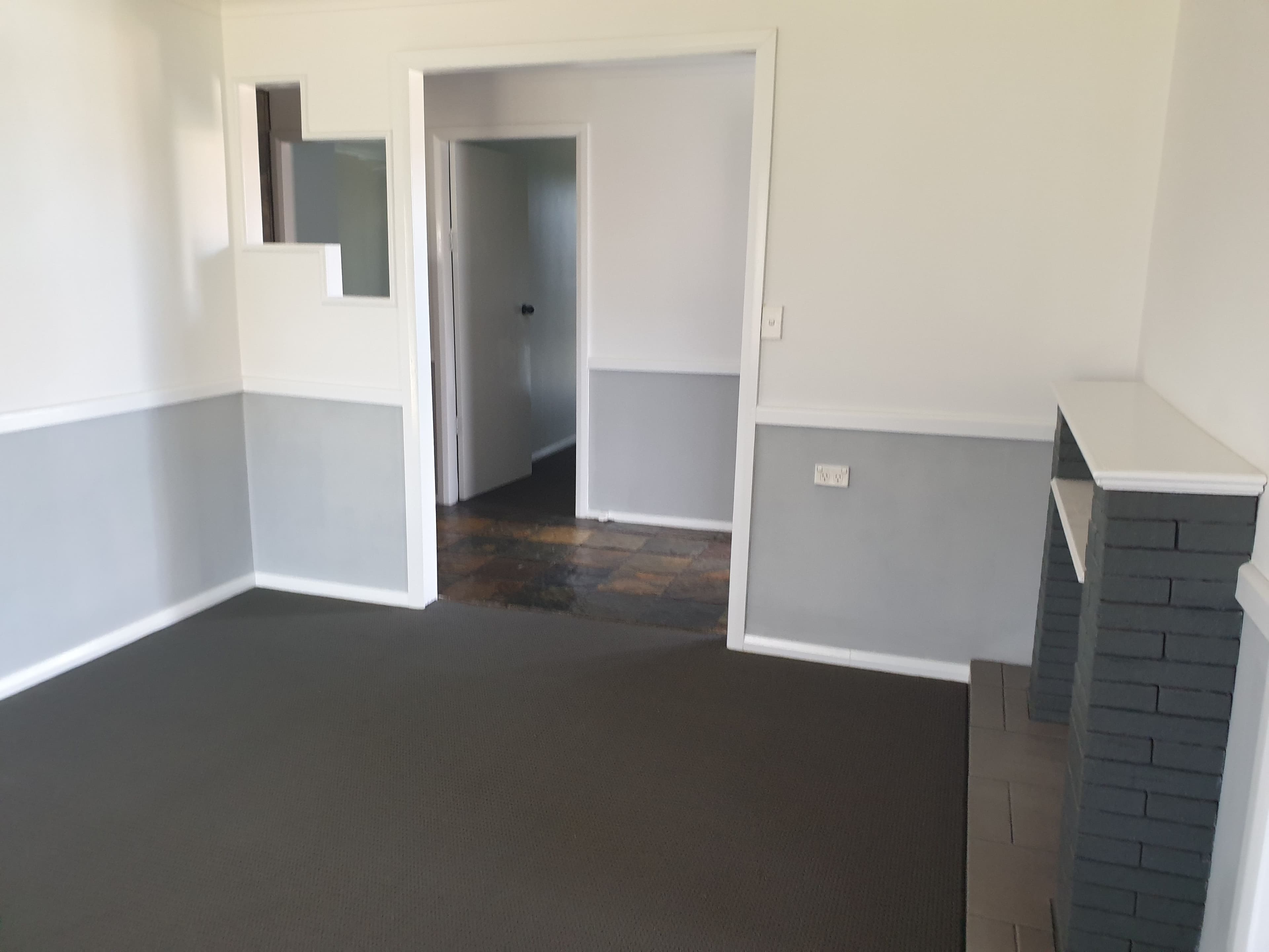 31 Westcott Crescent, Parkes NSW 2870, Parkes - Thumbnail 2