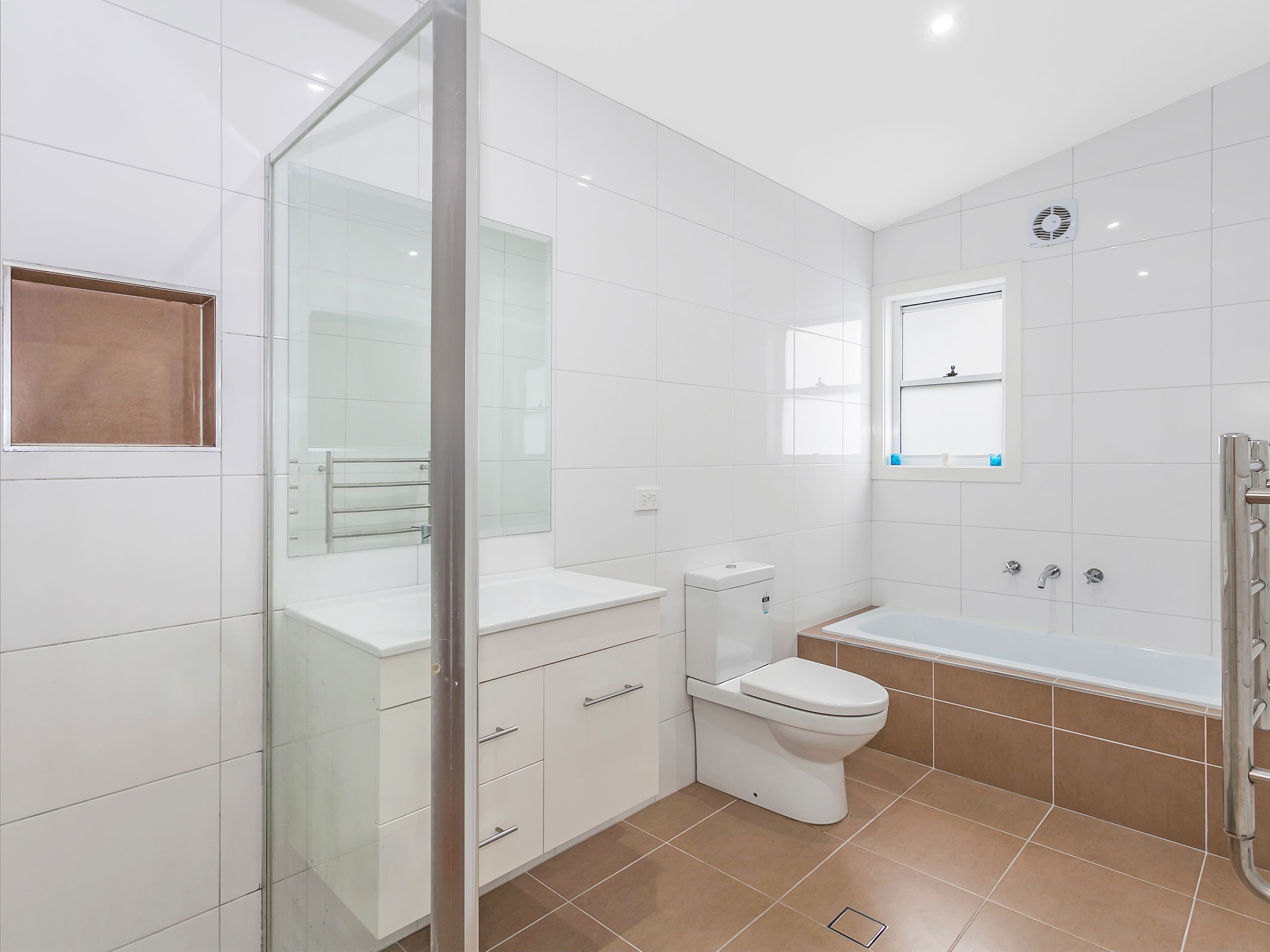 43 Laurina Avenue, Helensburgh - Thumbnail 6