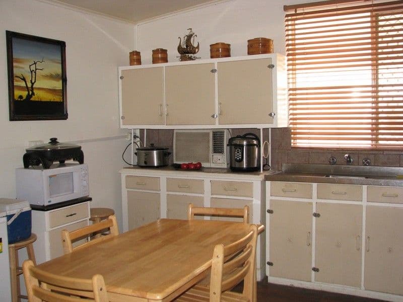 82 Thomas Lane, BROKEN HILL NSW 2880, Broken Hill - Thumbnail 3