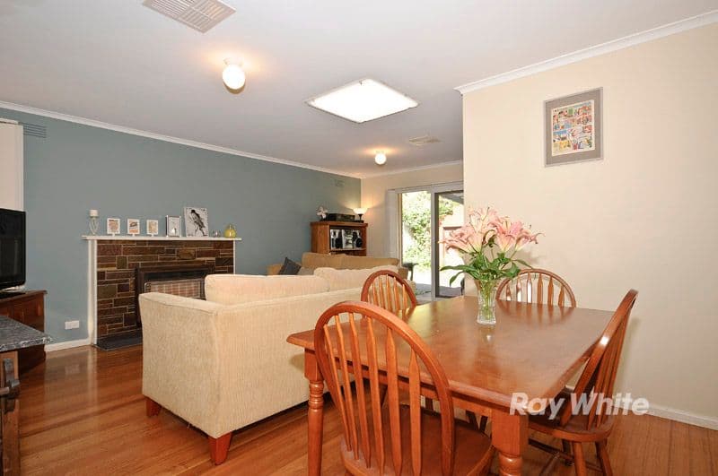 9 Queenstown Road, BORONIA VIC 3155, Boronia - Thumbnail 2