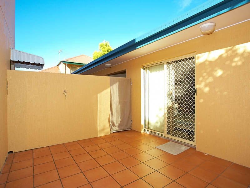 2 Woodland Street, ASHGROVE QLD 4060, Ashgrove - Thumbnail 3