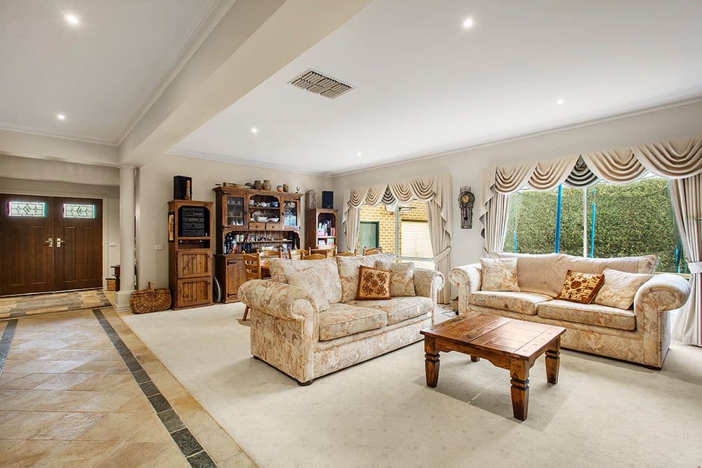 42 Packham Place, WONGA PARK VIC 3115, Wonga Park - Thumbnail 2