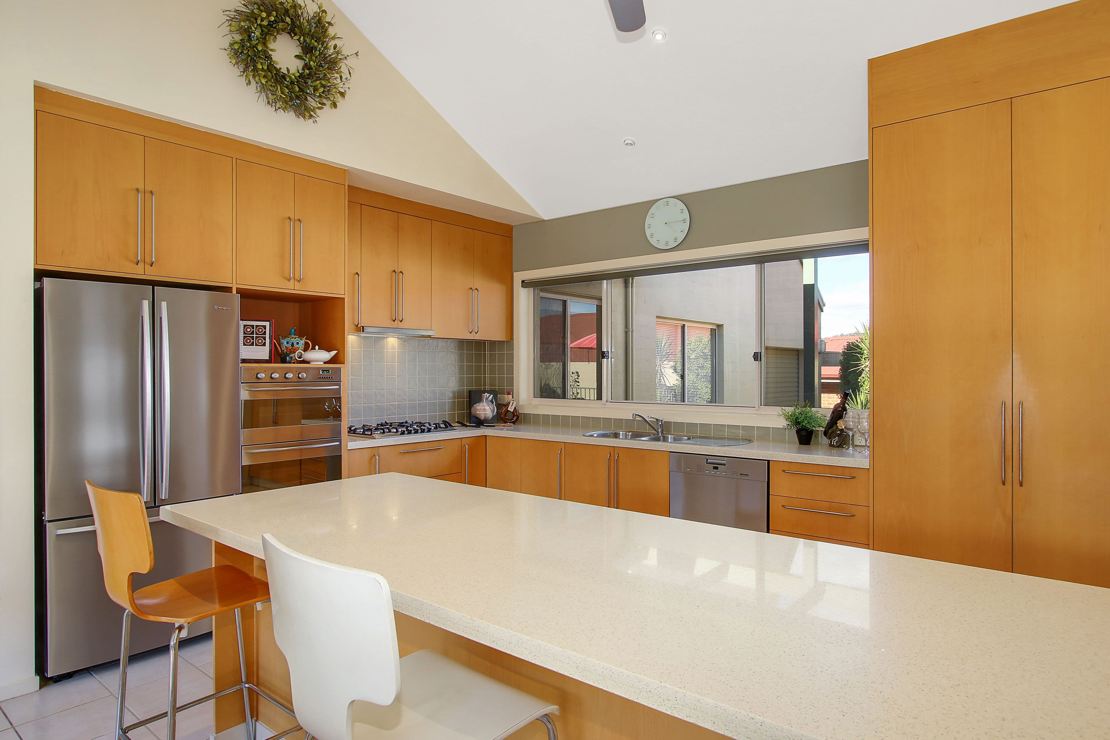 13 Avondale Drive, Wodonga VIC 3690, Wodonga - Thumbnail 2