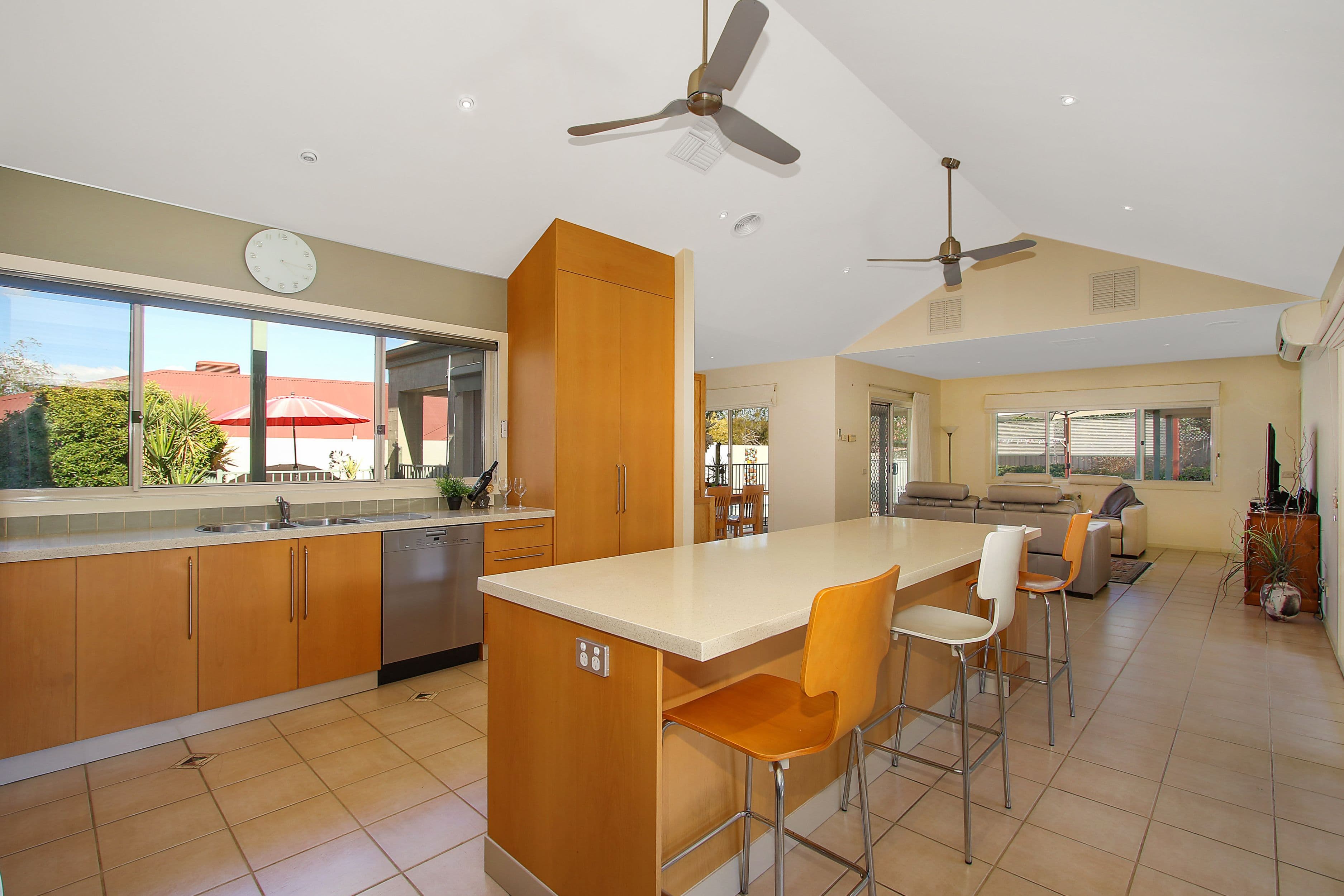 13 Avondale Drive, Wodonga VIC 3690, Wodonga - Thumbnail 4