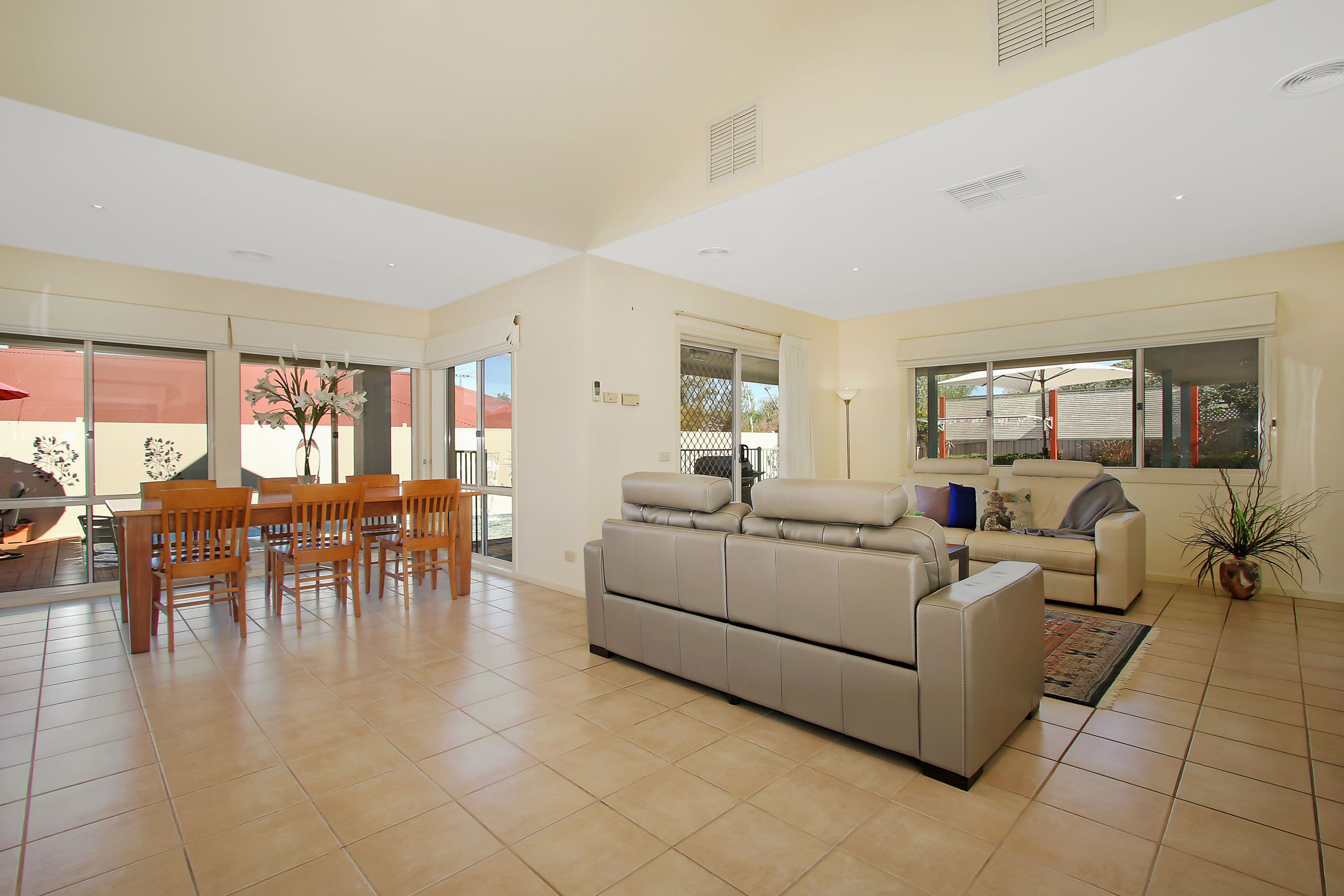 13 Avondale Drive, Wodonga VIC 3690, Wodonga - Thumbnail 5
