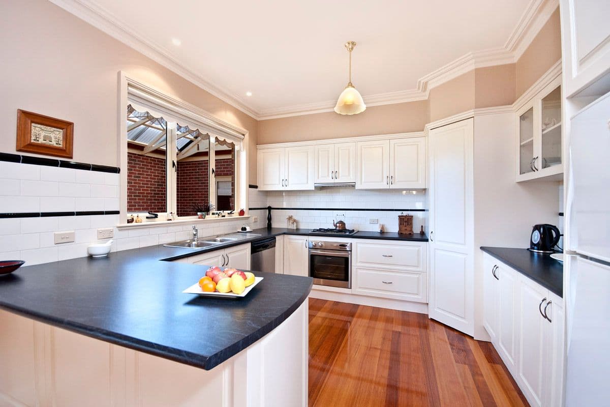 151 Whites Road, WARRNAMBOOL VIC 3280, Warrnambool - Thumbnail 3