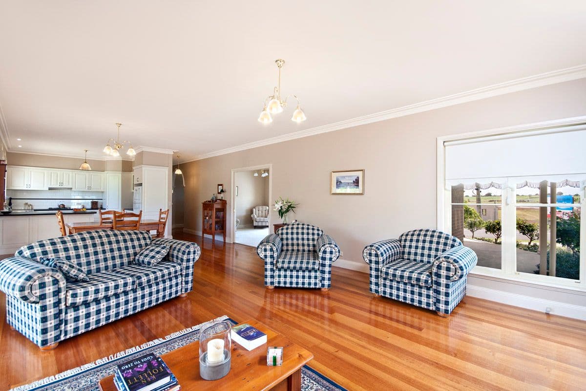 151 Whites Road, WARRNAMBOOL VIC 3280, Warrnambool - Thumbnail 5