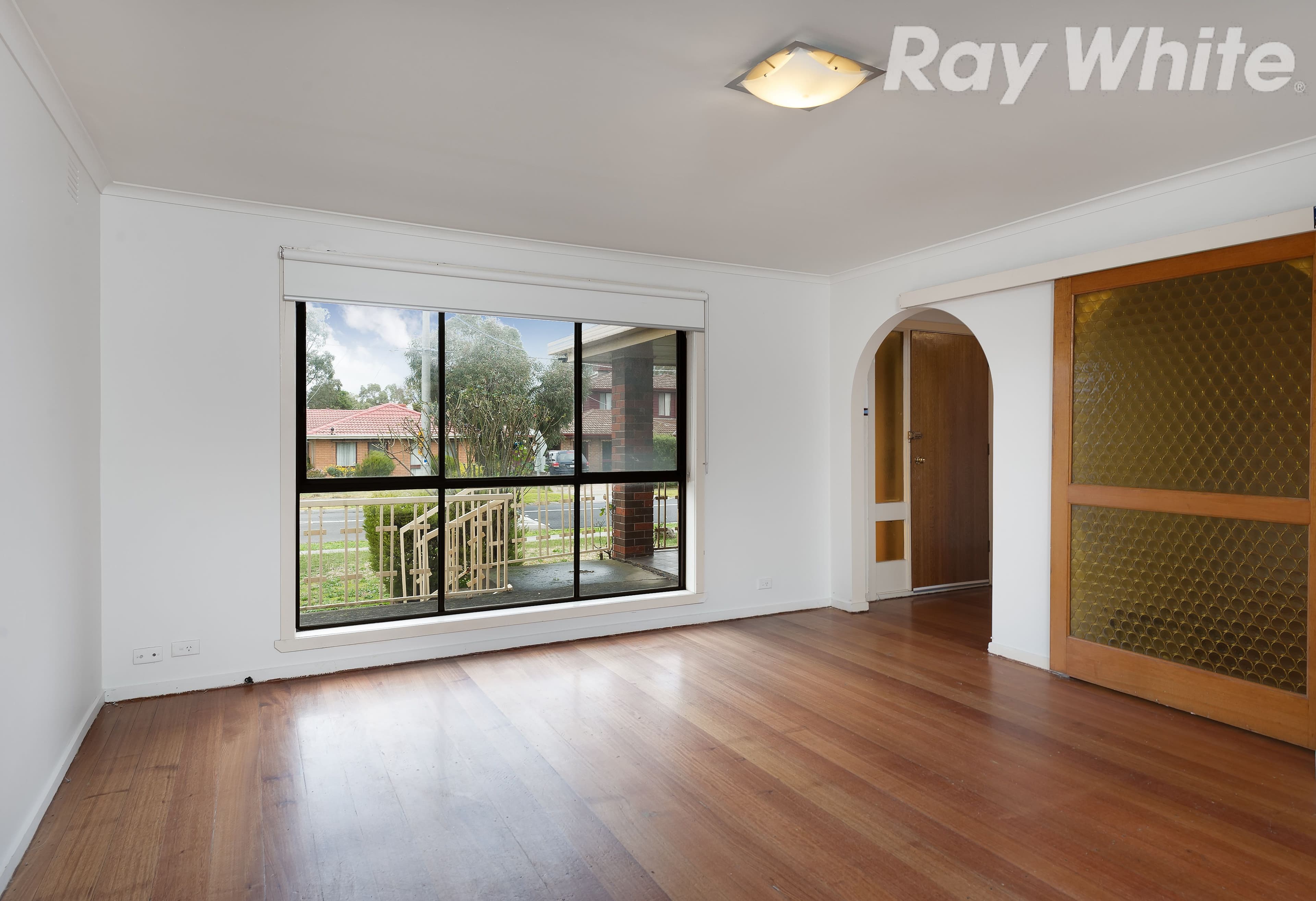 2 Cabernet Crescent, Bundoora VIC 3083, Bundoora - Thumbnail 2