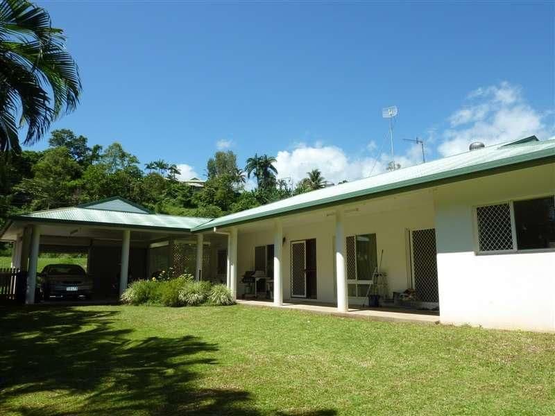 52 Callum Street, MOOROOBOOL QLD 4870, Mooroobool - Thumbnail 2