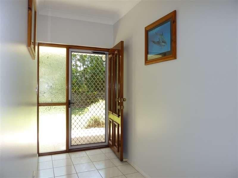 52 Callum Street, MOOROOBOOL QLD 4870, Mooroobool - Thumbnail 6