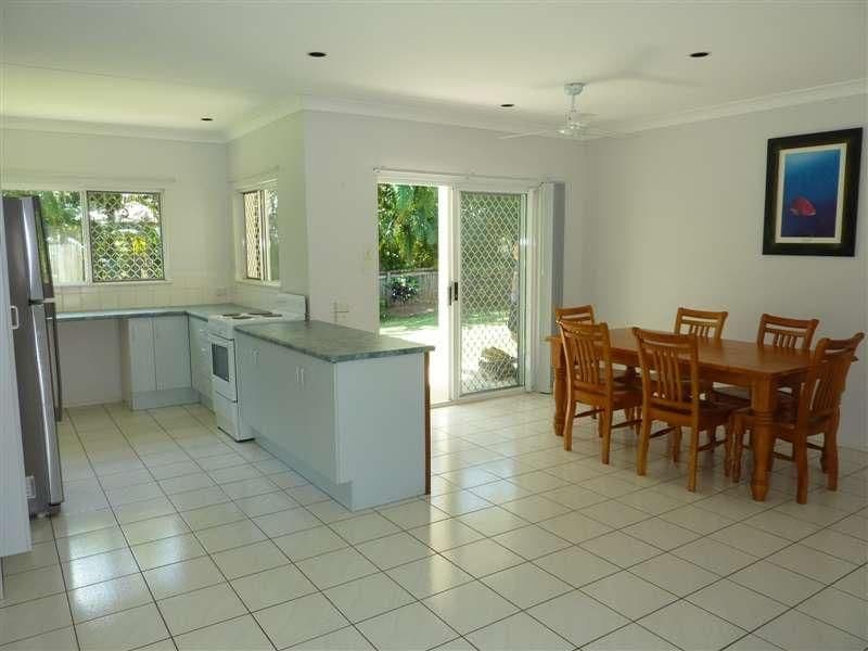 52 Callum Street, MOOROOBOOL QLD 4870, Mooroobool - Thumbnail 7