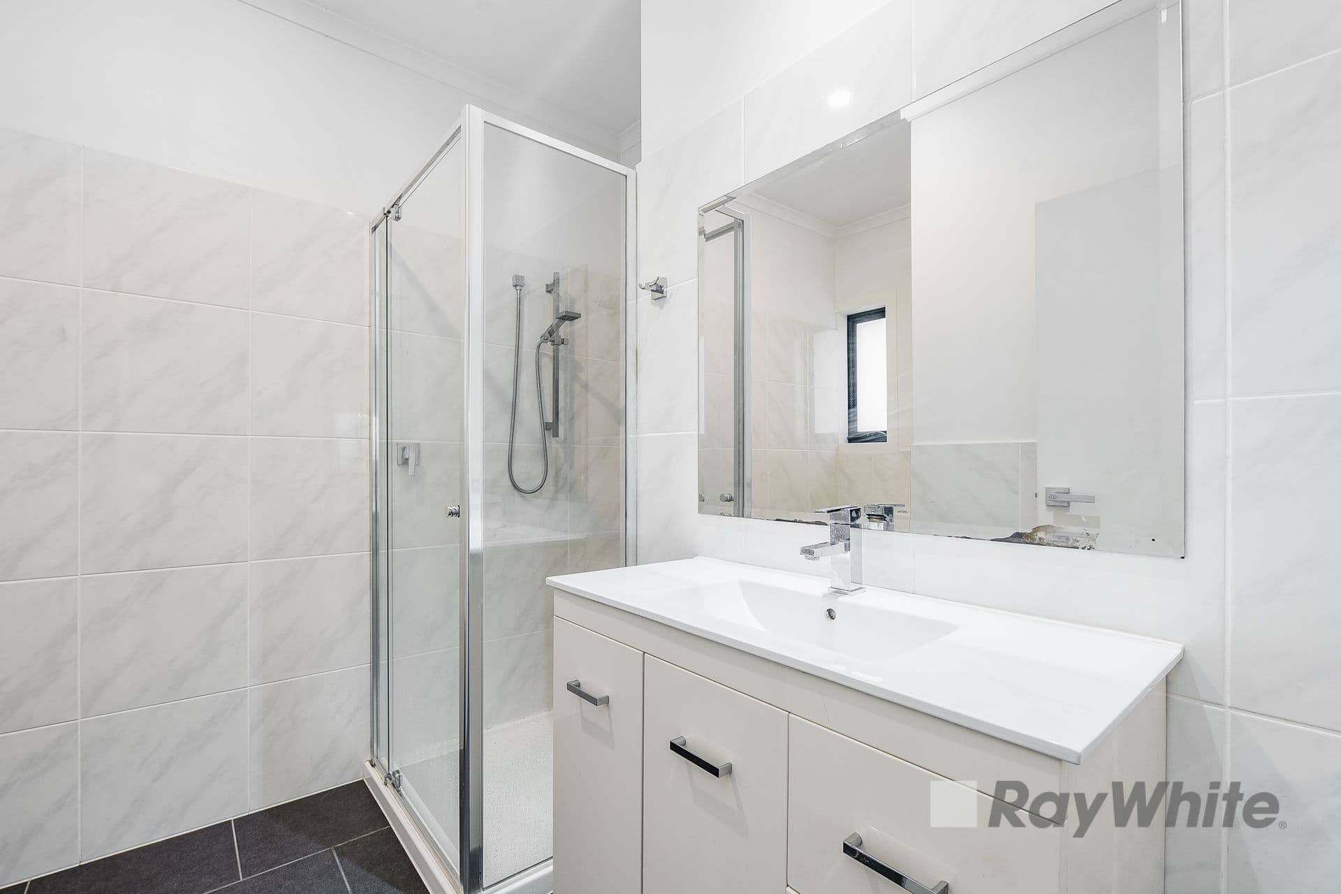 19 Gretana Street, Dandenong VIC 3175, Dandenong - Thumbnail 6
