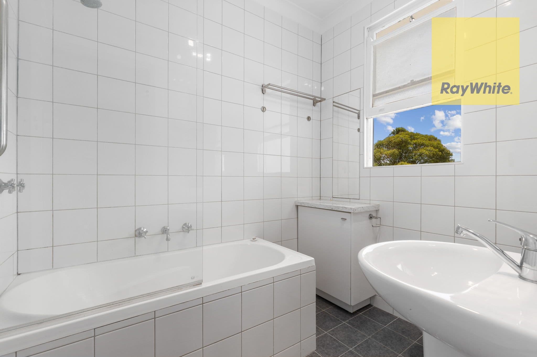 75 Finlay Road, Goulburn NSW 2580, Goulburn - Thumbnail 7