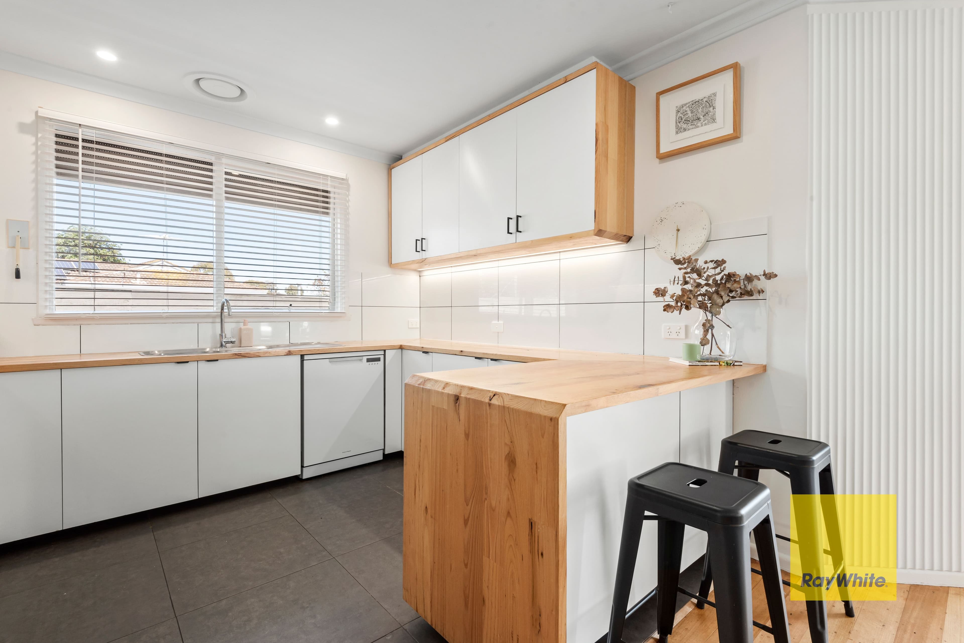 88 Heyers Road, Grovedale VIC 3216, Grovedale - Thumbnail 6