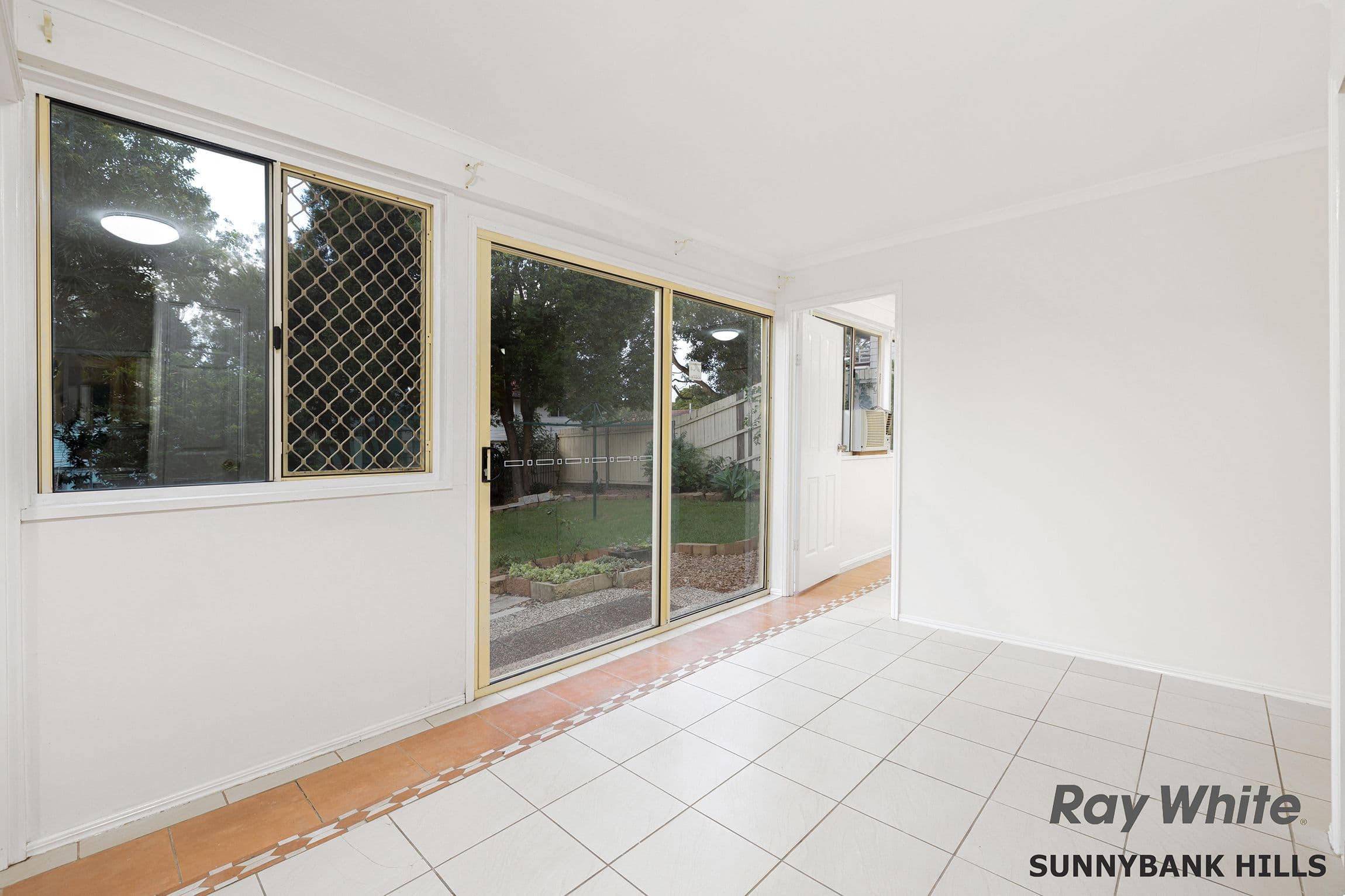 12 Condamine Street, Runcorn QLD 4113, Runcorn - Thumbnail 6
