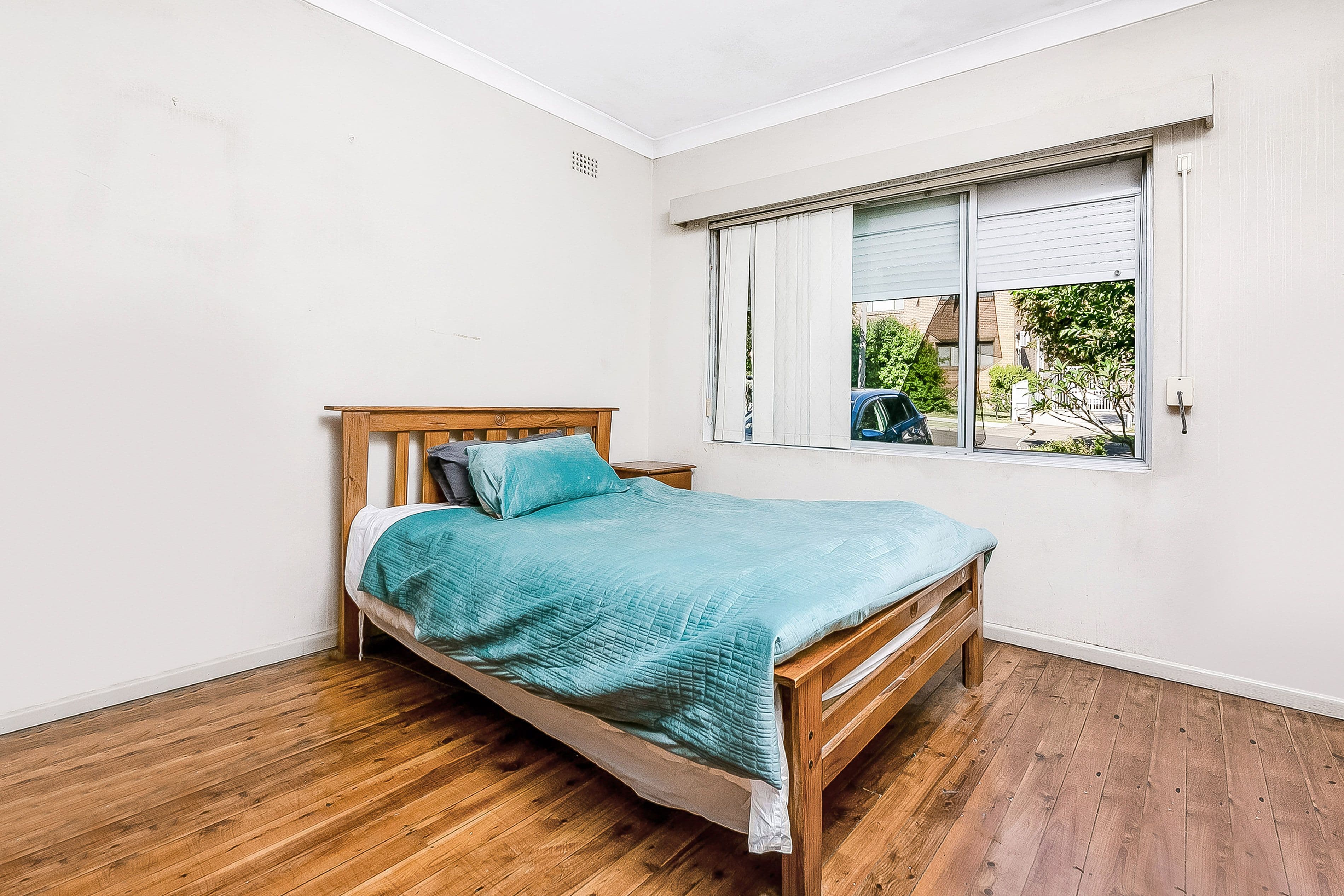 27 Mazarin Street, Riverwood - Thumbnail 3