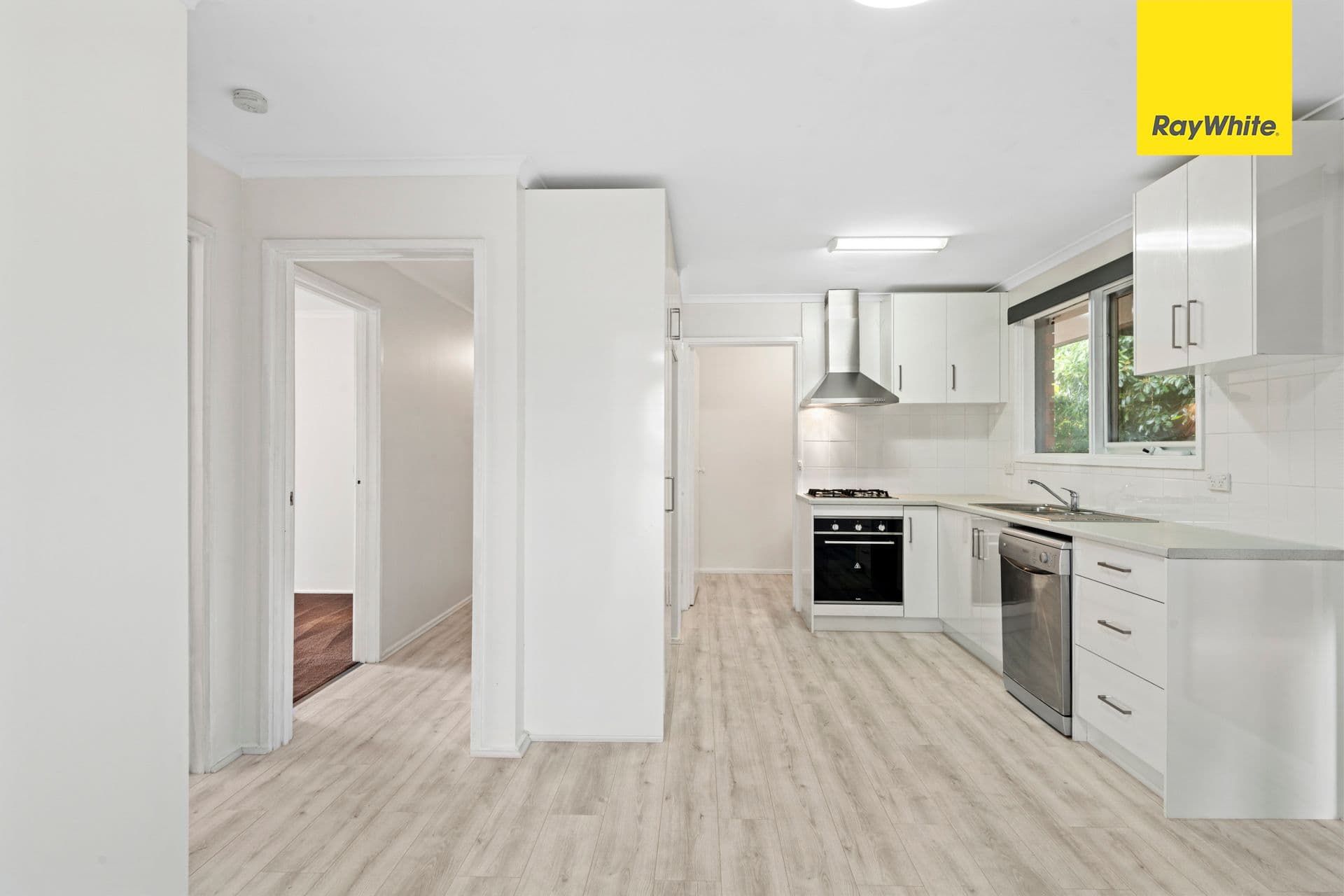 1 Chelmsford Way, Melton West VIC 3337, Melton West - Thumbnail 6