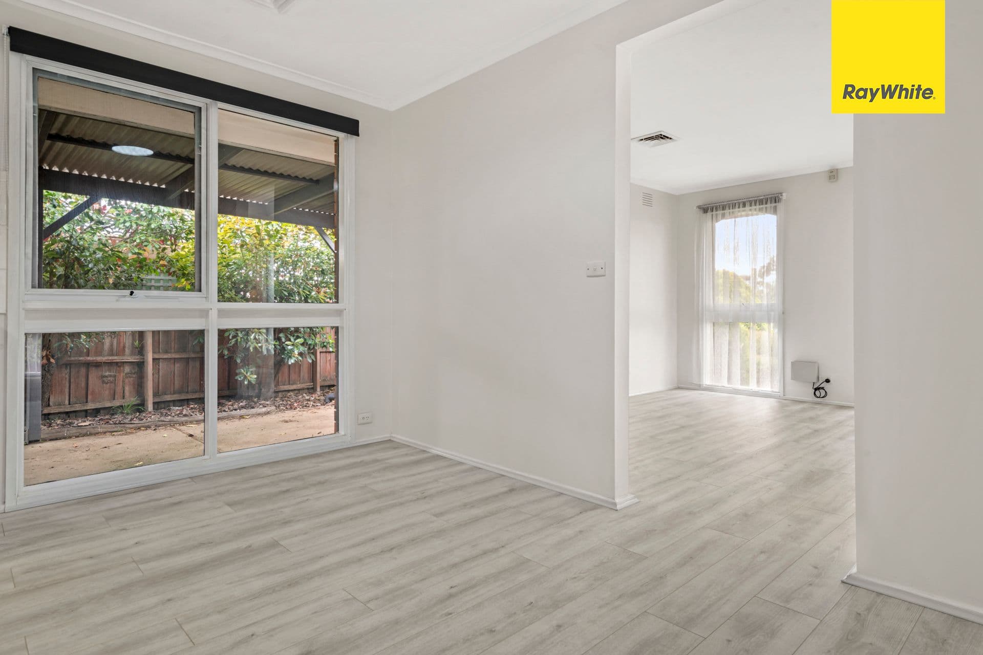 1 Chelmsford Way, Melton West VIC 3337, Melton West - Thumbnail 7