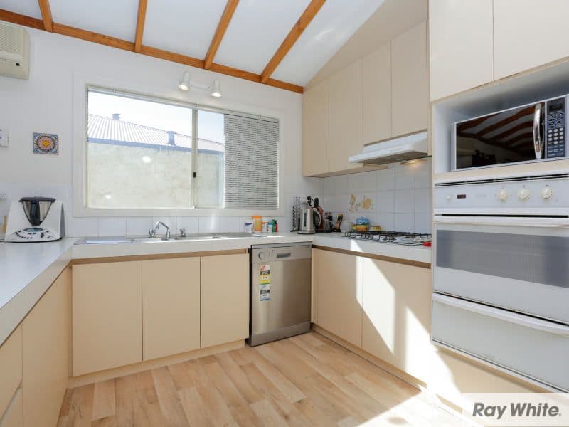 21 Wyndham Street, ST JAMES WA 6102, St James - Thumbnail 2