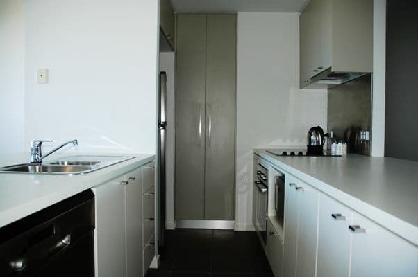 25 Dix Street, REDCLIFFE QLD 4020, Redcliffe - Thumbnail 4