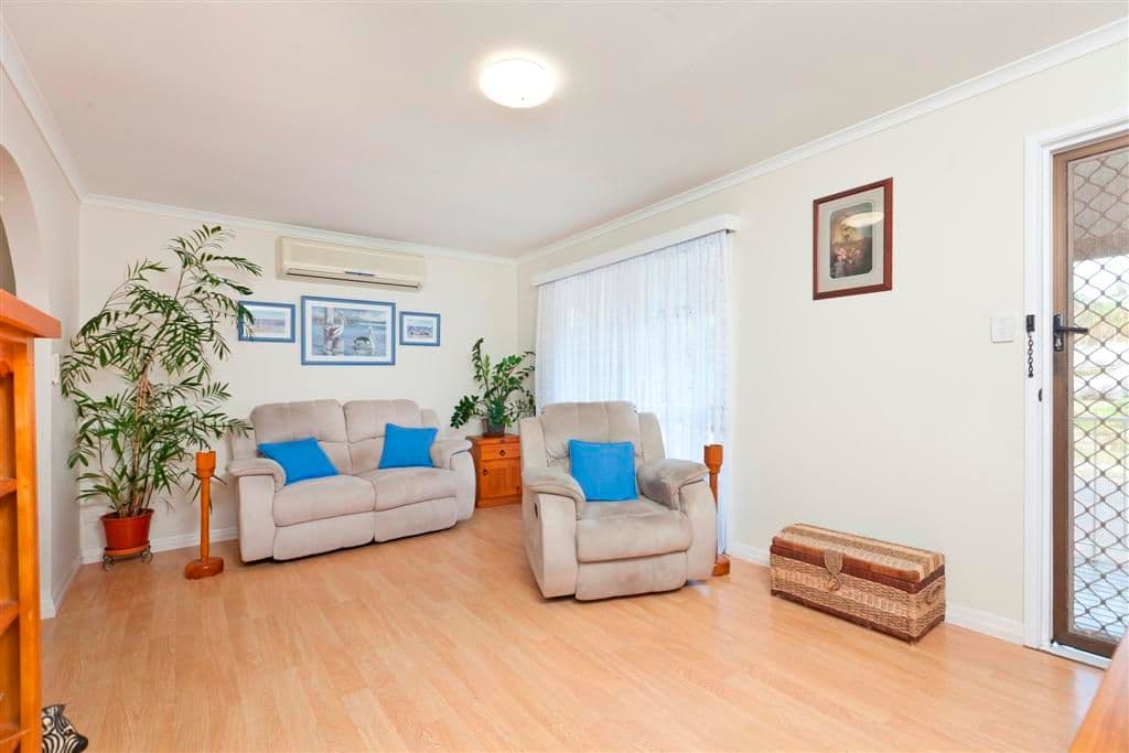 92 Randall Road, BIRKDALE QLD 4159, Birkdale - Thumbnail 2