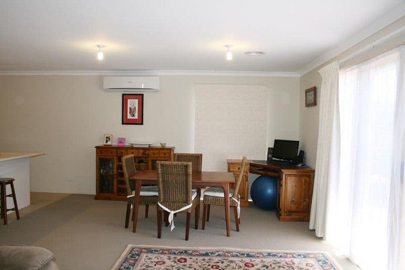 24 Julian Place, YASS NSW 2582, Yass - Thumbnail 4