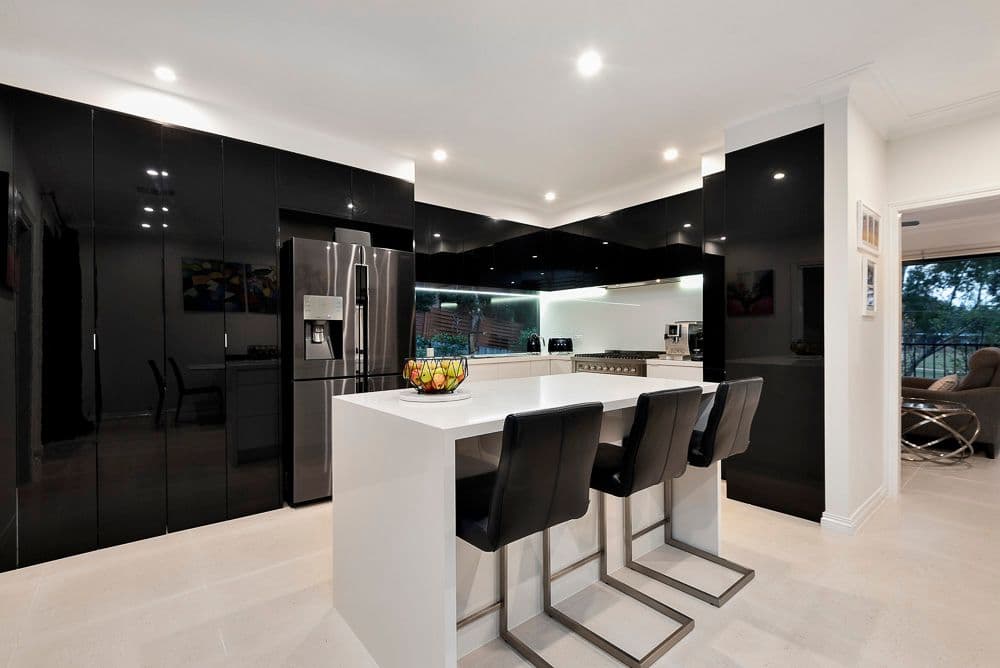 35 Beverley Road, Heidelberg VIC 3084, Heidelberg - Thumbnail 2