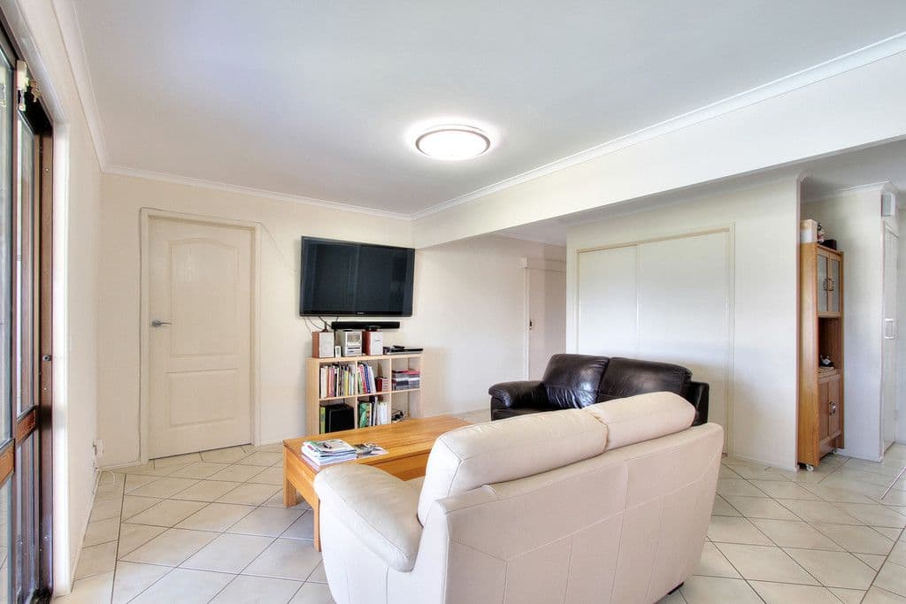 215 Springwood Road, Springwood QLD 4127, Springwood - Thumbnail 6