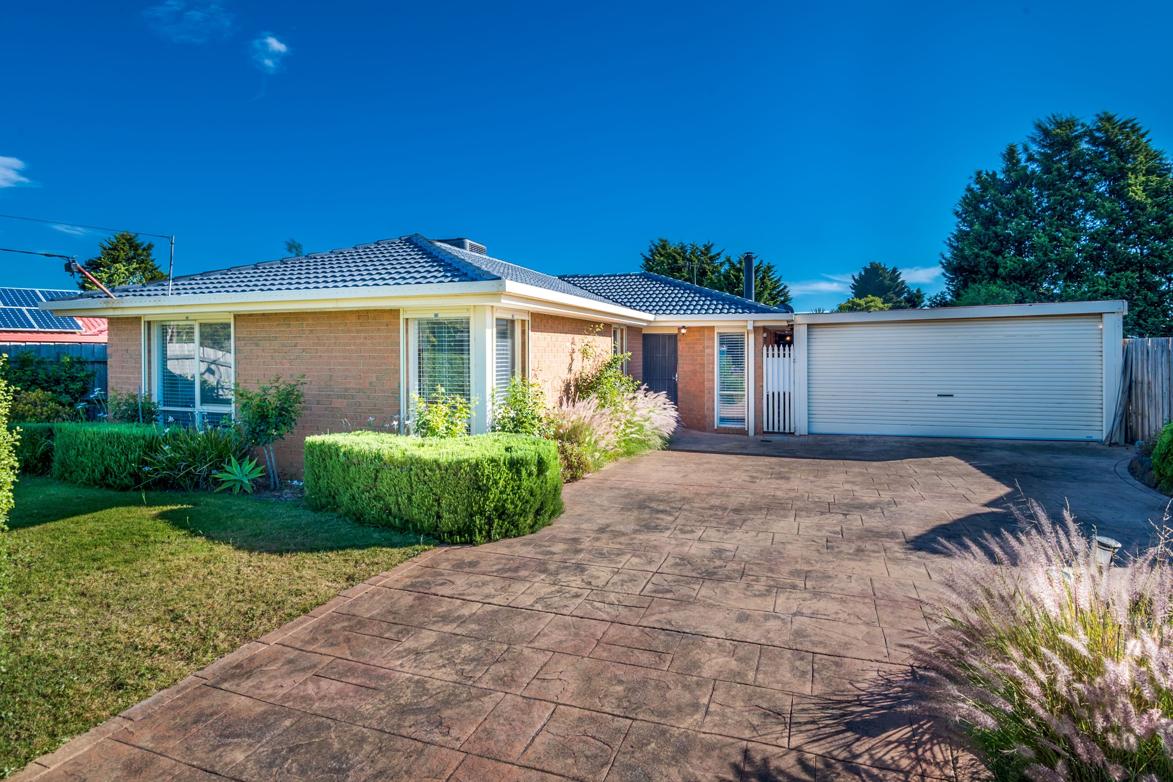 30 Longtown Court, Craigieburn VIC 3064, Craigieburn - Thumbnail 2