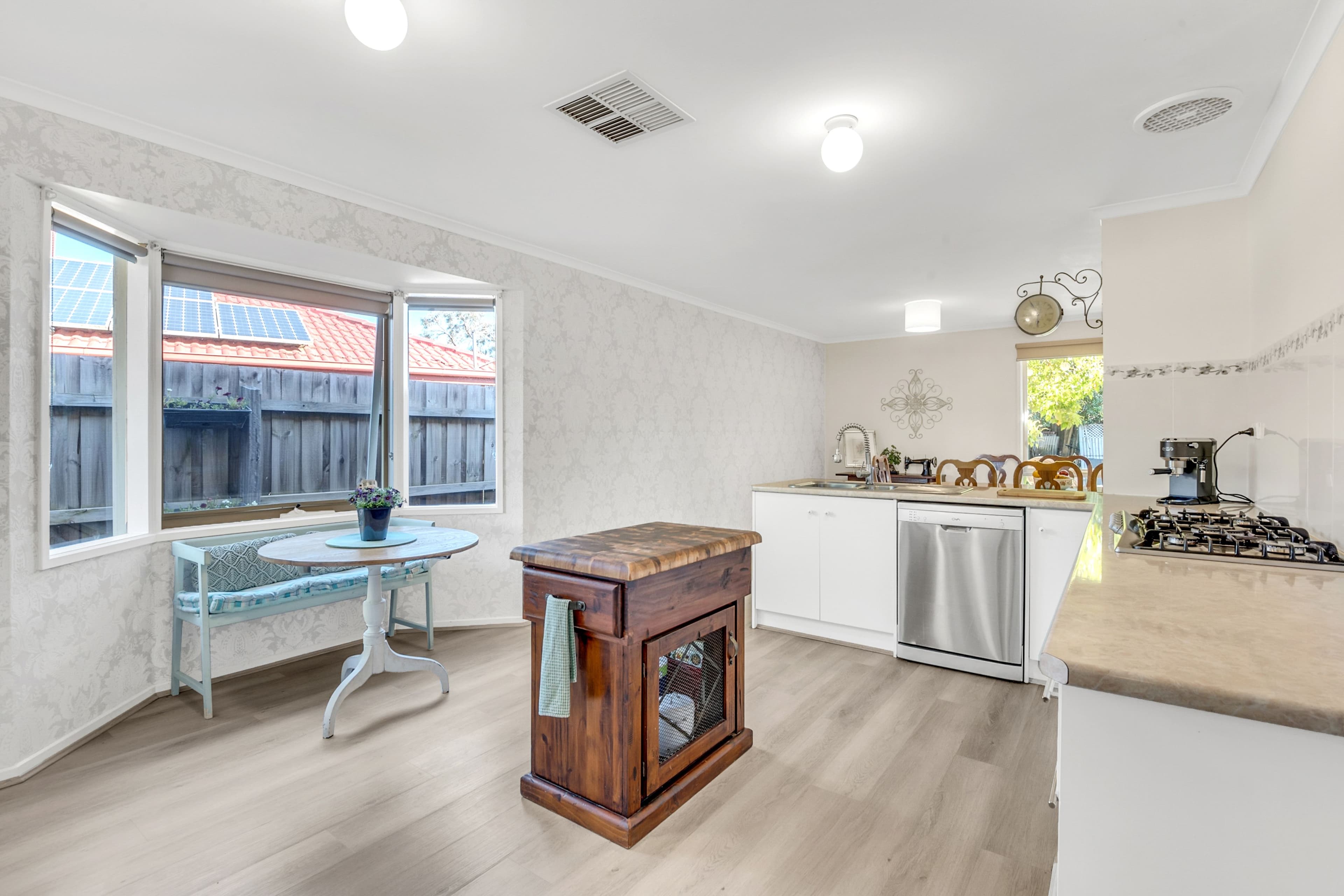 30 Longtown Court, Craigieburn VIC 3064, Craigieburn - Thumbnail 5