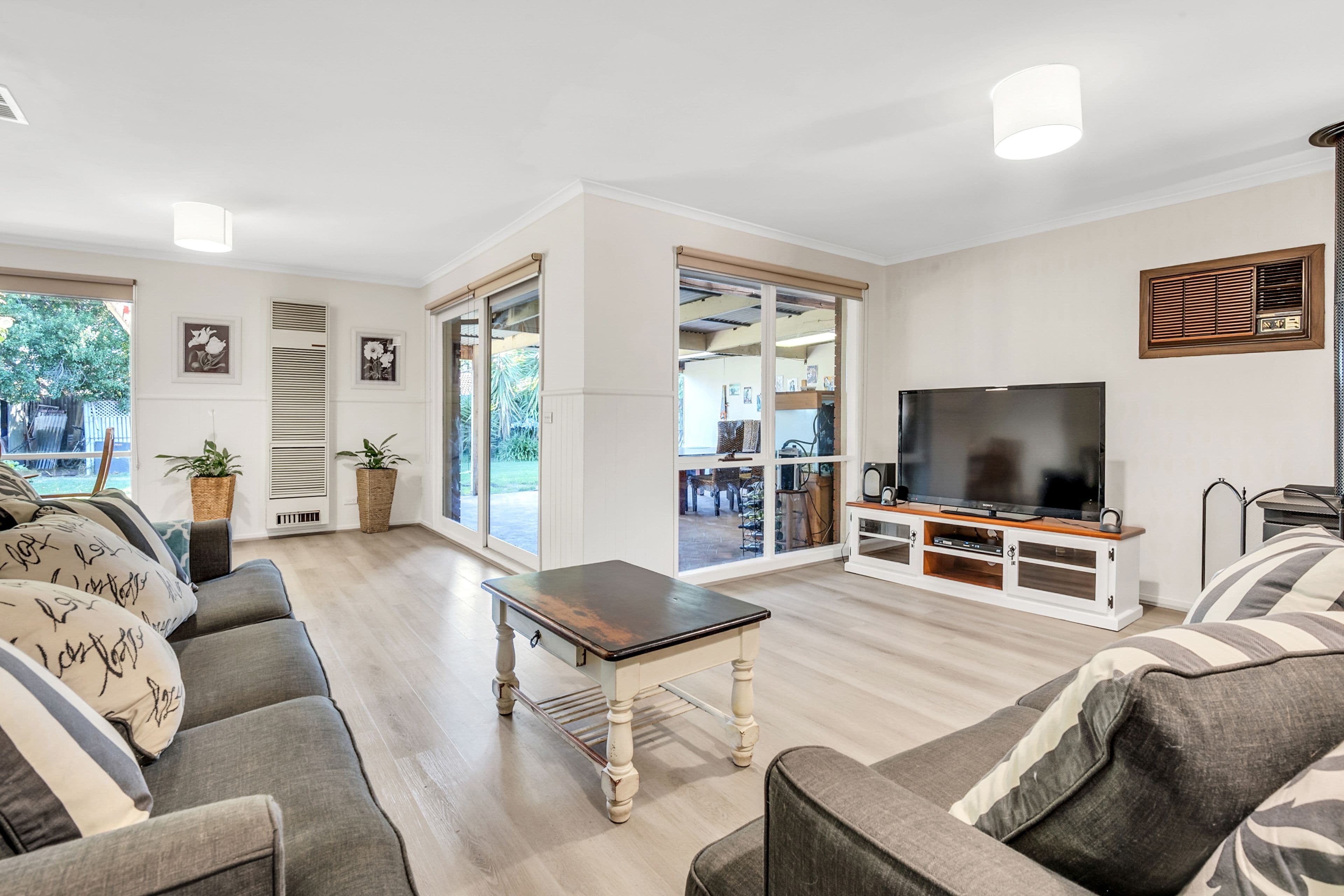 30 Longtown Court, Craigieburn VIC 3064, Craigieburn - Thumbnail 8