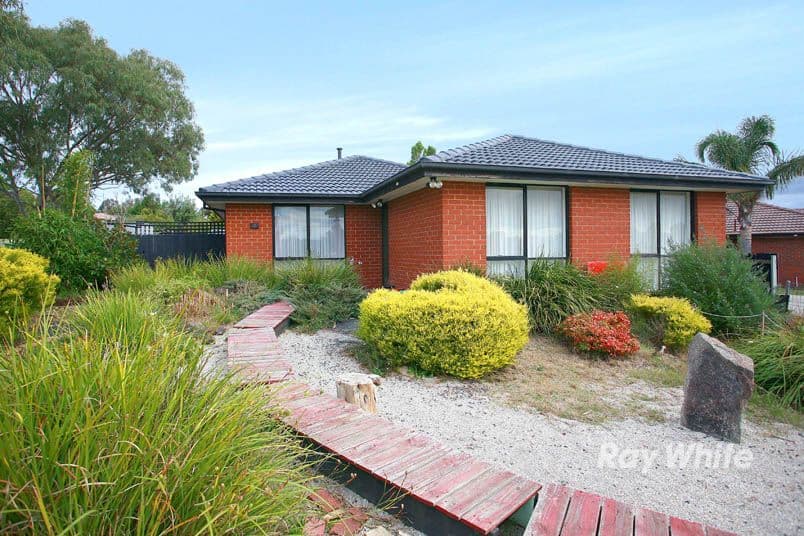 101 Oaktree Drive, HAMPTON PARK VIC 3976, Hampton Park - Image 1