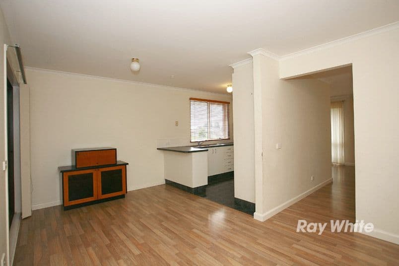 101 Oaktree Drive, HAMPTON PARK VIC 3976, Hampton Park - Thumbnail 3