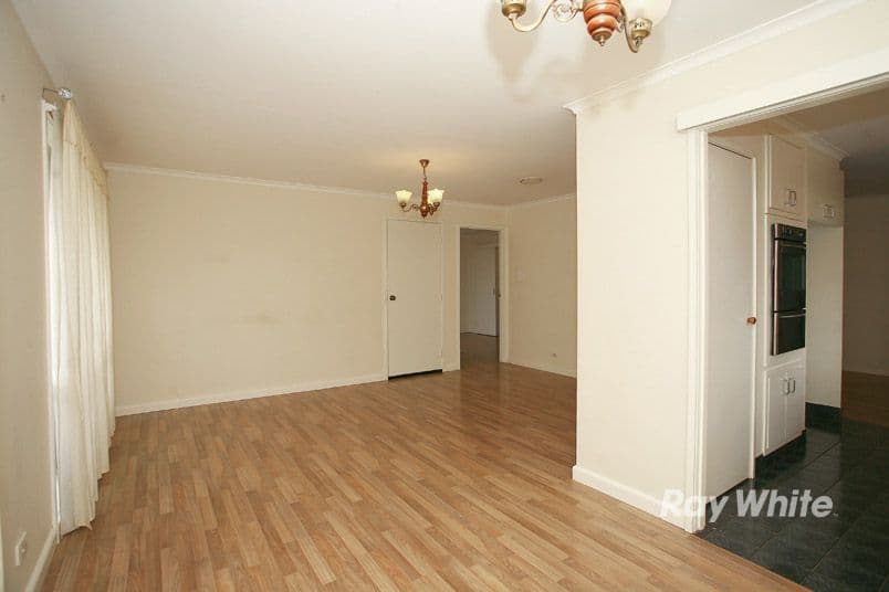 101 Oaktree Drive, HAMPTON PARK VIC 3976, Hampton Park - Thumbnail 8