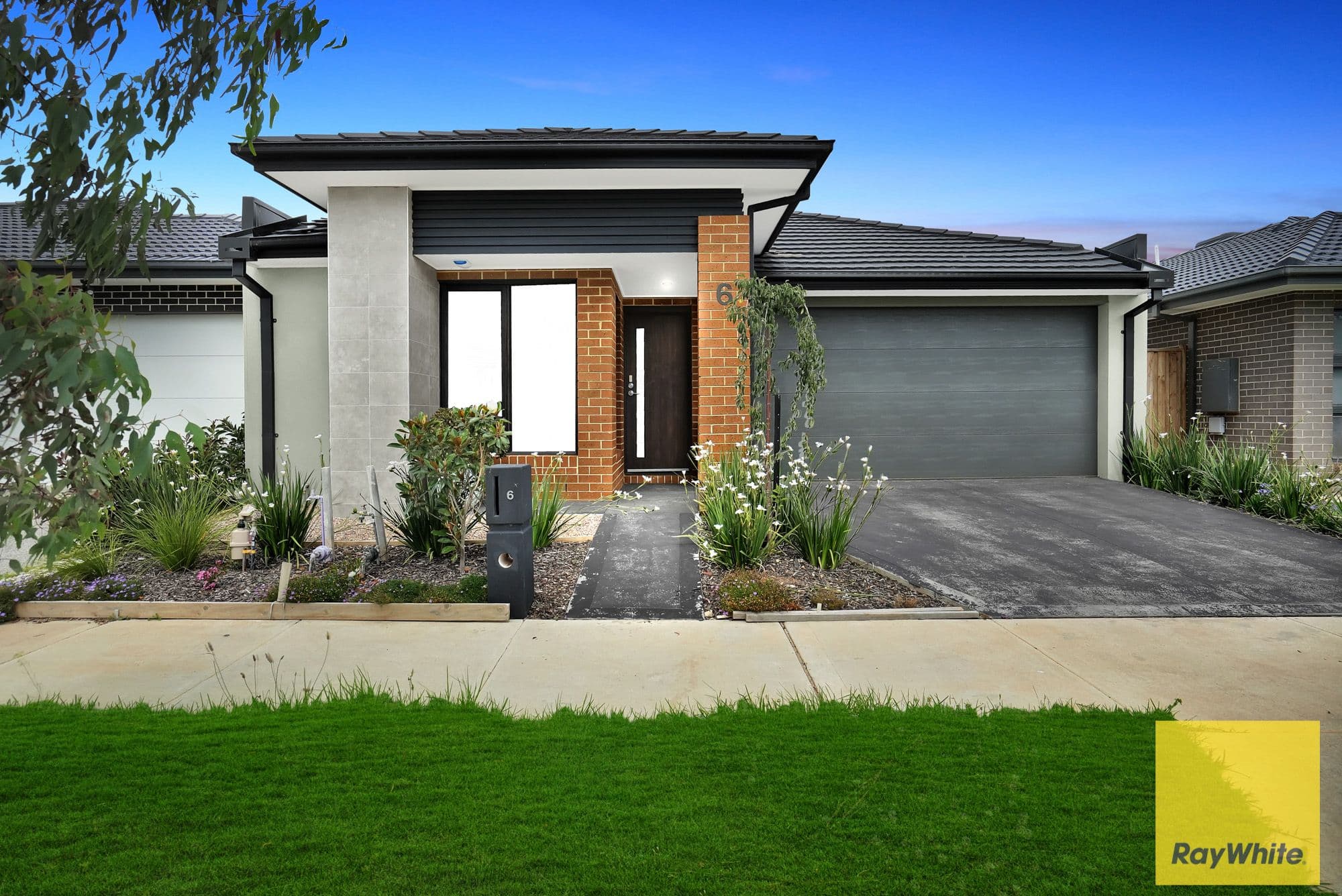 6 Respect Way, Tarneit VIC 3029, Tarneit - Thumbnail 2