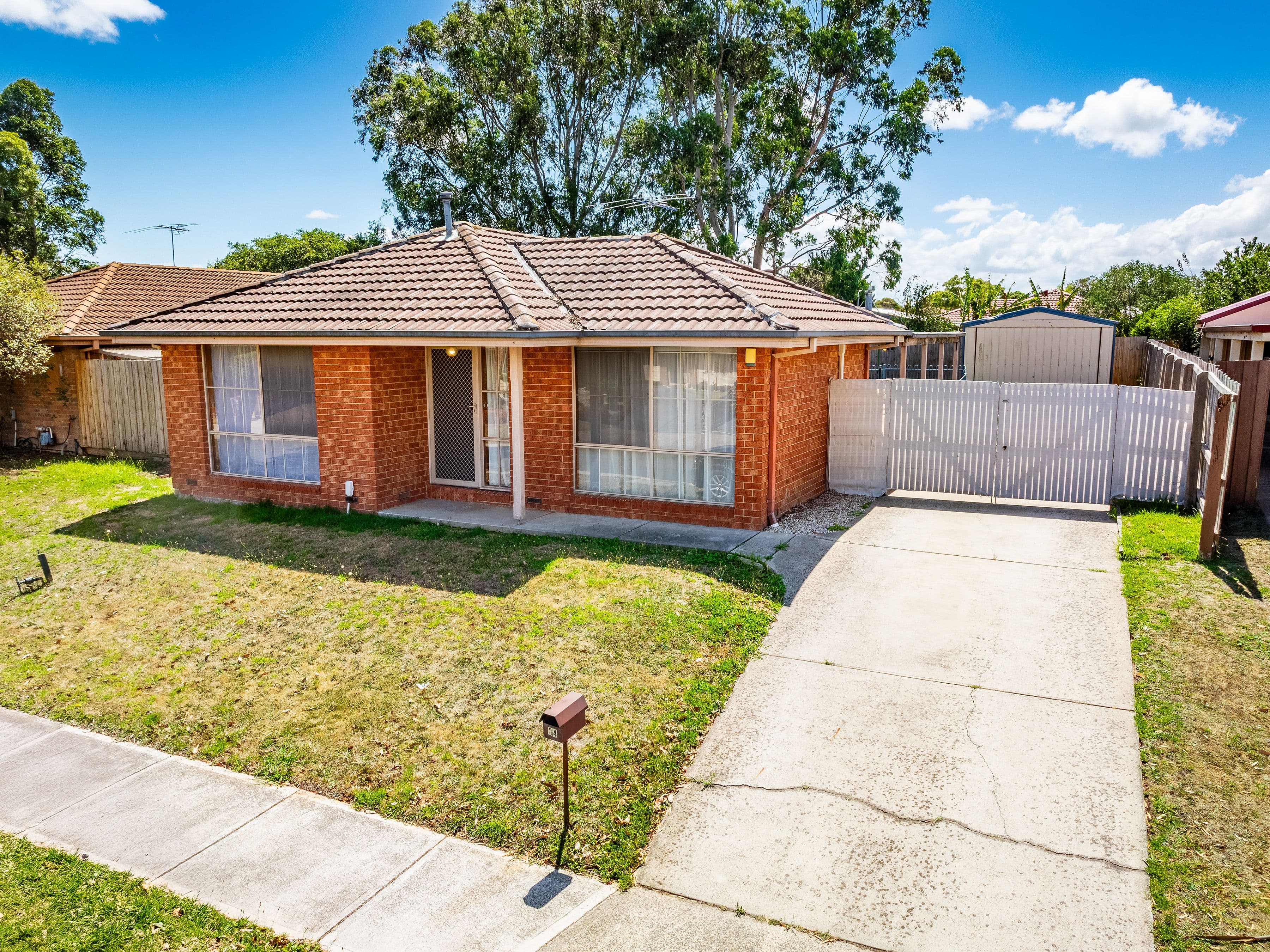 34 Heywood Crescent, Cranbourne North VIC 3977, Cranbourne North - Thumbnail 2