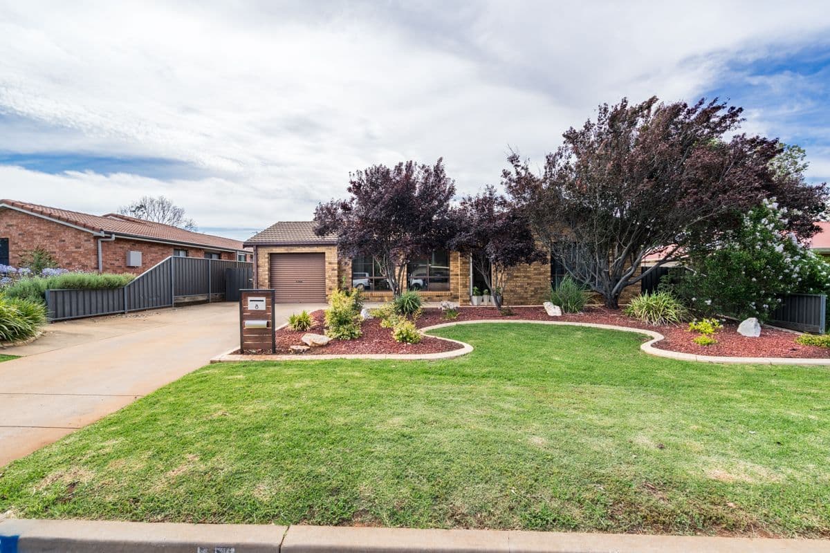 8 Windsor Parade, Dubbo - Image 1