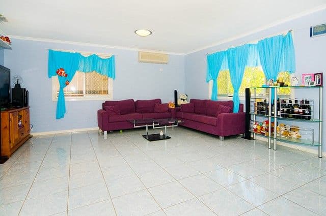 45 Julie Road, CAROLE PARK QLD 4300, Carole Park - Thumbnail 4