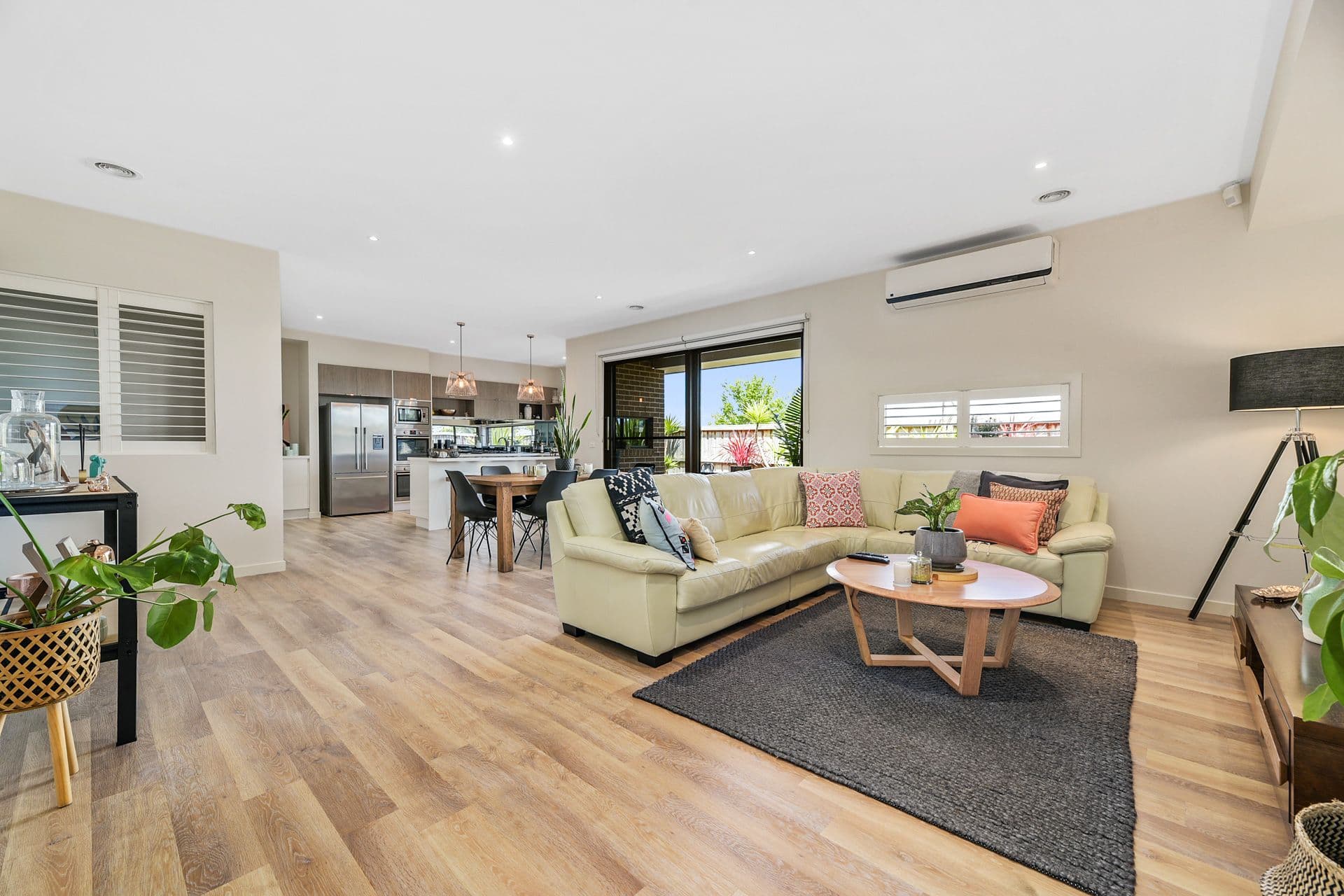 2 Cato Way, Pakenham VIC 3810, Pakenham - Thumbnail 8